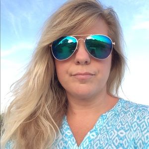 Meet your Posher, Dawn